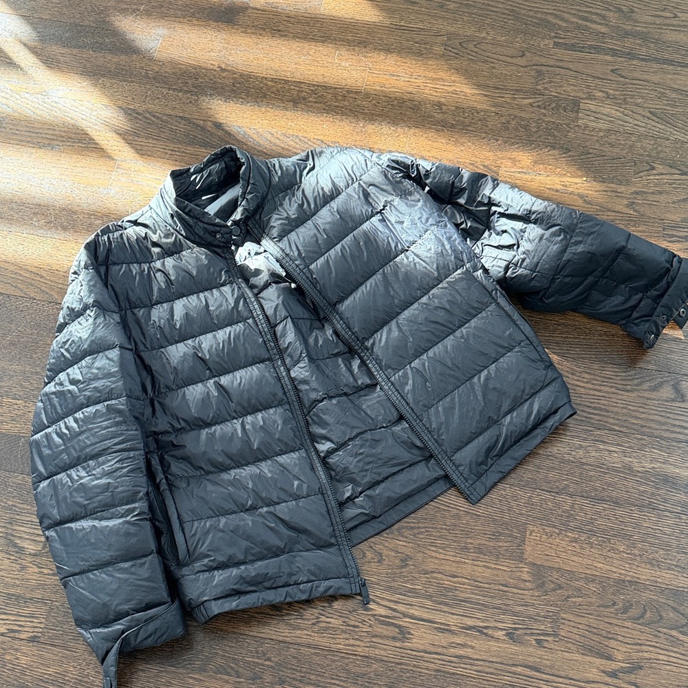 ALO Yoga Black Jacket puffer